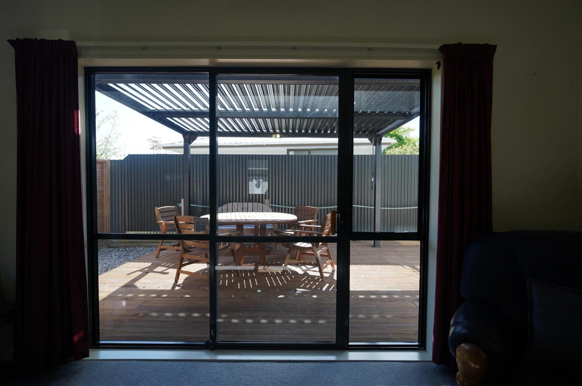 פאראפאראומו Atarau Grove Holiday House מראה חיצוני תמונה